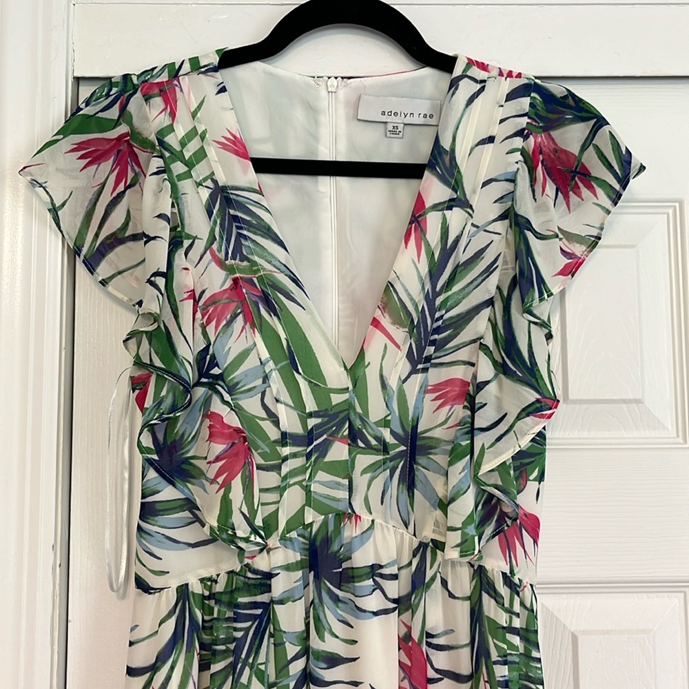 Adelyn Rae Floral Maxi Dress